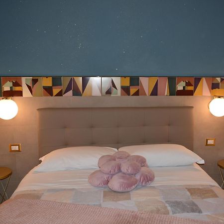 Lovely & Chic Rooms Nei Sassi Матера Экстерьер фото