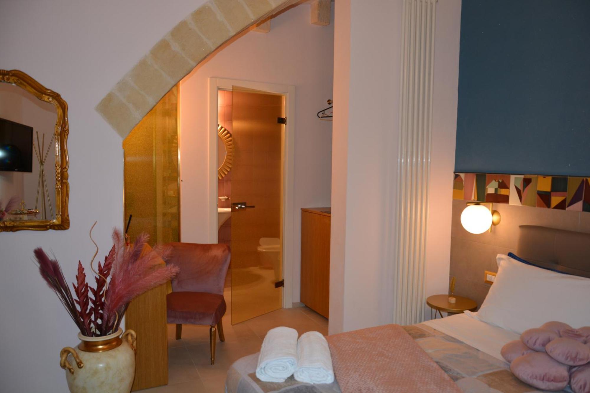 Lovely & Chic Rooms Nei Sassi Матера Экстерьер фото